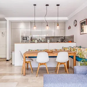 https://ground-floor-port-of-estepona.1costadelsol.com