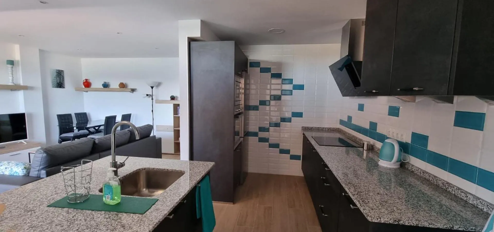 Apartamento Playa Del Cristo Estepona